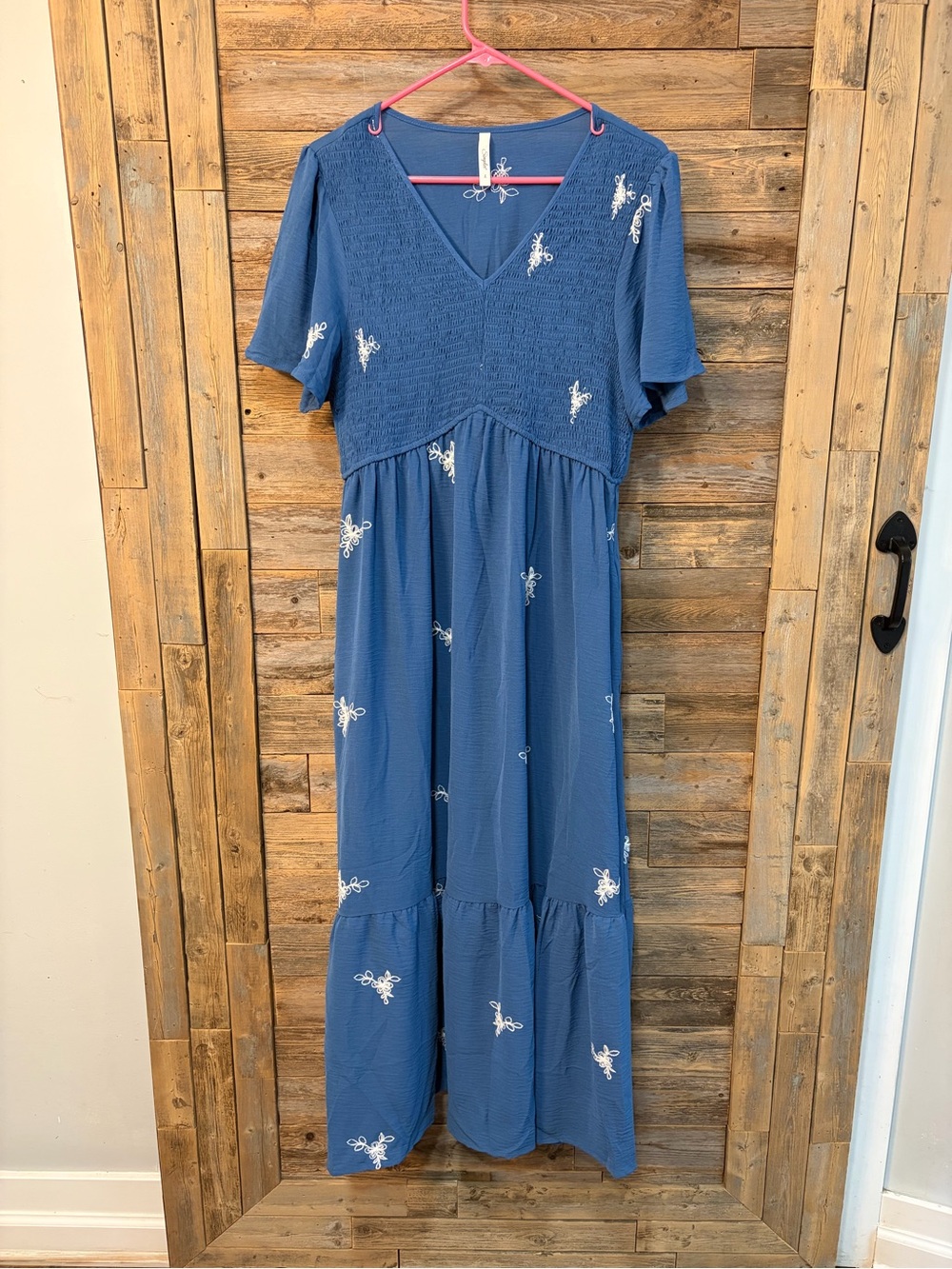 Simplee Blue Embroidered V-Neck Maxi Dress* - size L